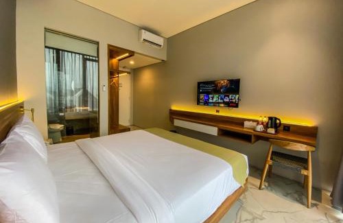 Hargomulyo Hotel | Facade Hotel by Azana
