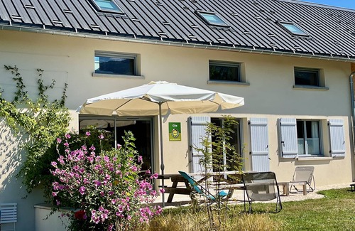 Lans-en-Vercors Ski Chalet | Facing south, garden, exceptional view, super equipped. Ideal for 2 families