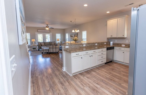 Surfside Beach House | FADE AWAY -New 5 Bedroom House Only Steps From The Ocean With a Private Pool