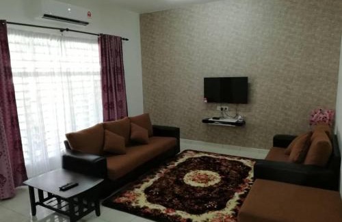 Malacca City House | Faeyz Homestay Pertam Jaya