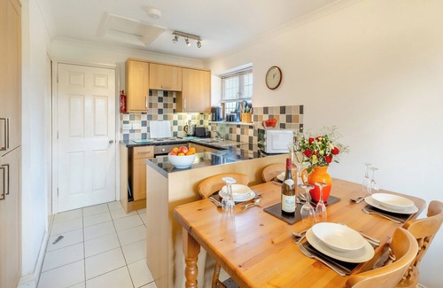 Newport East Cottage | Fair Isle Holiday Cottages - Hill Top.