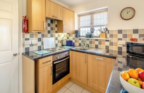 Newport East Cottage | Fair Isle Holiday Cottages - Hill Top.