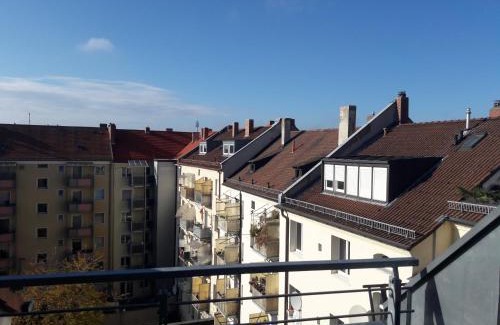 Mitte Apartment | Fair Messe Rooftop Loft in Nürnberg