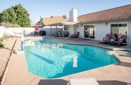Alta Mesa Community Association House | Fairbrook Home - Chic Design Saltwater Pool with Hot Tub