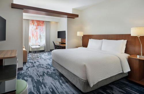 Downtown Niagara Falls Hotel | Fairfield by Marriott Niagara Falls