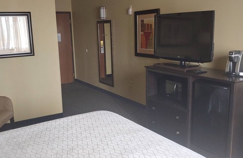 Ahwatukee Foothills Hotel | Fairfield by Marriott Inn & Suites Phoenix West Chandler