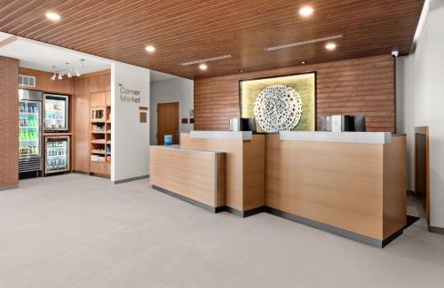Poulsbo Hotel | Fairfield by Marriott Inn & Suites Seattle Poulsbo