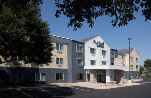 Franklin Park Hotel | Fairfield Inn and Suites Austin South