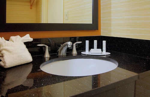 Jupiter Hotel | Fairfield Inn and Suites by Marriott Jupiter