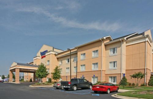 Fultondale Hotel | Fairfield Inn and Suites by Marriott Birmingham Fultondale/I-65