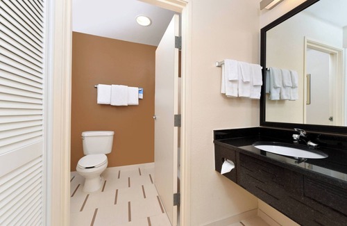 Orange Park Hotel | Fairfield Inn by Marriott Jacksonville Orange Park