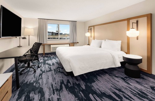 South Lake Union Hotel | Fairfield Inn & Suites by Marriott Seattle Downtown/Seattle Center