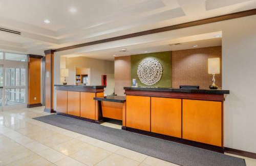 Conroe Hotel | Fairfield Inn & Suites by Marriott Houston Conroe