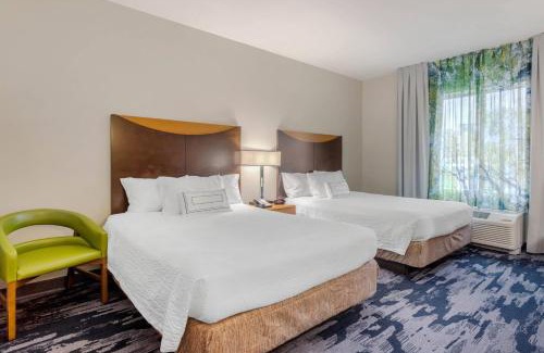 Conroe Hotel | Fairfield Inn & Suites by Marriott Houston Conroe