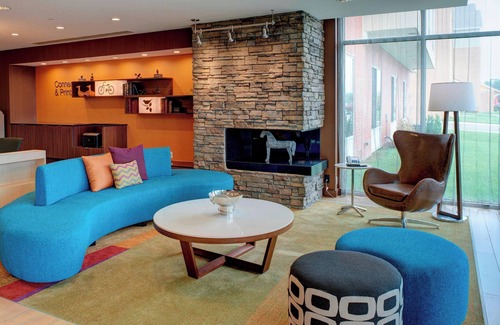 Troy Hotel | Fairfield Inn & Suites by Marriott Detroit Troy