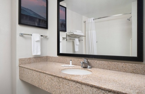 Western Branch North Hotel | Fairfield Inn & Suites by Marriott Chesapeake Suffolk