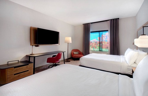 Lancaster Hotel | Fairfield Inn & Suites by Marriott Lancaster Palmdale