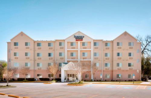 Fort Worth Hotel | Fairfield Inn & Suites Fort Worth University Drive