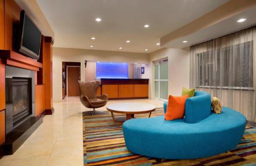 Fort Worth Hotel | Fairfield Inn & Suites Fort Worth University Drive