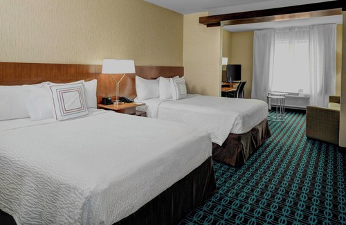 Lansing Hotel | Fairfield Inn & Suites Lansing at Eastwood