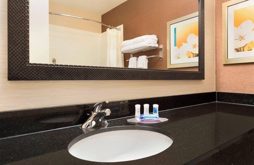 Midland Hotel | Fairfield Inn & Suites Midland