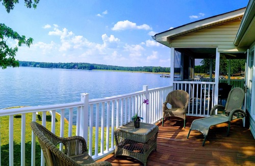Villa Rica Villa | Fairfield Plantation Resort - Tara Villas Lakefront