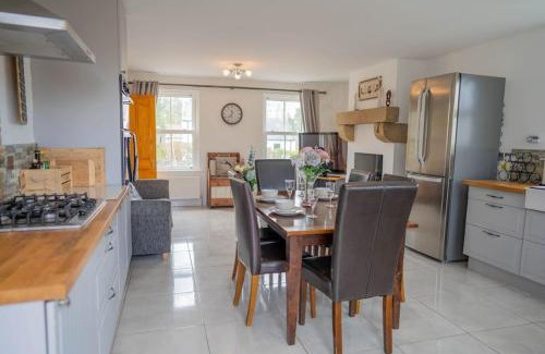 Ballycastle House | Fairhead Lodge Family Friendly Holiday Home