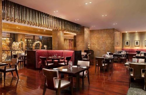 Jianwai Street Hotel | Fairmont Beijing - 20 minutes to Forbidden City by metro