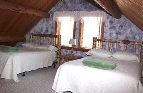 Fairmont Cabin | Fairmont Chalets Montana 5