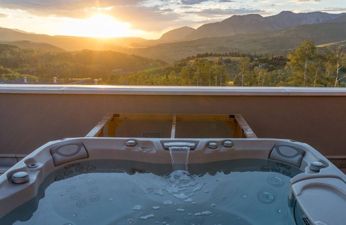 Mountain Village Apartment | Fairmont Heritage Place, Franz Klammer Lodge