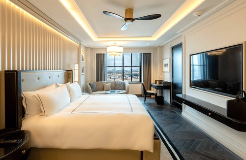 Vile Parle East Hotel | Fairmont Mumbai