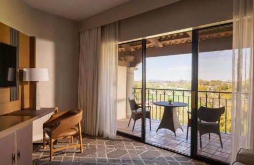 North Scottsdale Hotel | Fairmont Scottsdale Princess