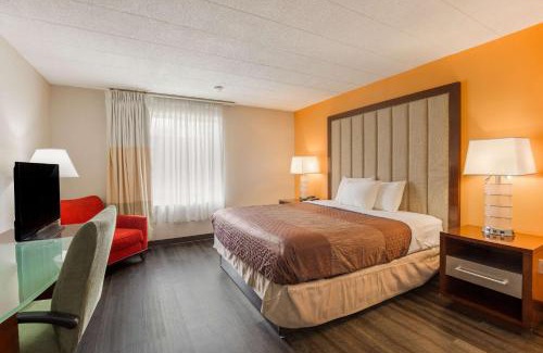 Delaware Water Gap Hotel | Fairmount Inn & Suites - Stroudsburg, Poconos