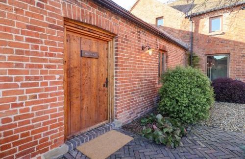 Moreton House | Fairoaks Barns