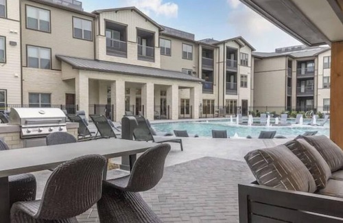 McKinney Apartment | Fairview Apartments by Landing
