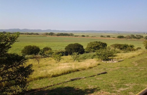 Monzi SH House | Fairview Cottages