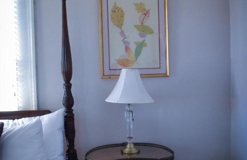 Clifford House | FAIRVIEW