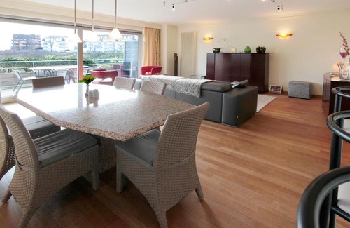 Duinbergen Apartment | Fairway Apartment
