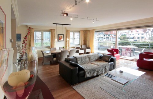 Duinbergen Apartment | Fairway Apartment