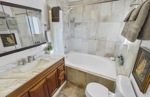 The Ridges House | Fairway Desert Vista-Valley Views Next to Golf home