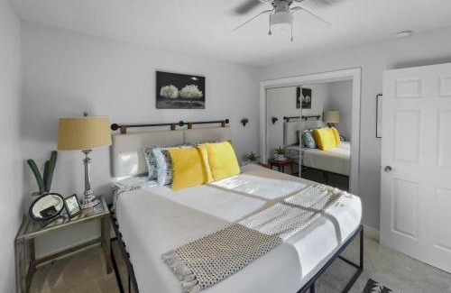 The Ridges House | Fairway Desert Vista-Valley Views Next to Golf home