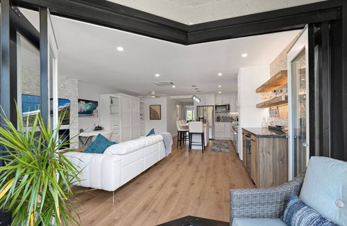 Carlsbad Condo | Fairway Haven - On Golf Course, Remodeled w/pool