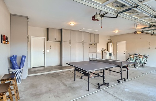 Superstition Springs House | Fairway home, Sleeps 8, heated pool, putting green & music room