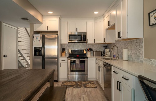 Lake Lure Condo | Fairway Mountain Retreat