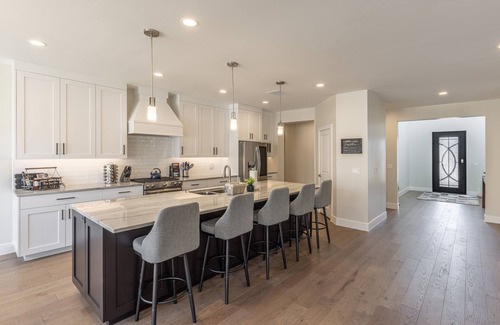 St. George House | Fairway to Heaven at The Ledges Golf Club with Private Hot Tub!