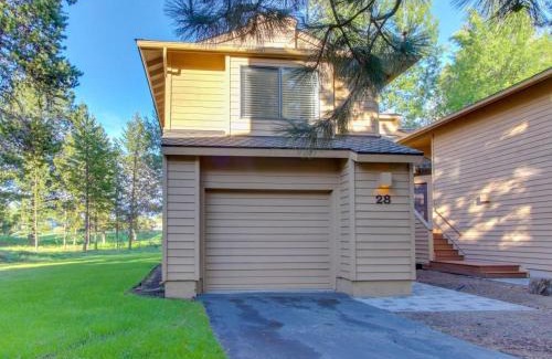 Sunriver House | Fairway Village 28 | Discover Sunriver