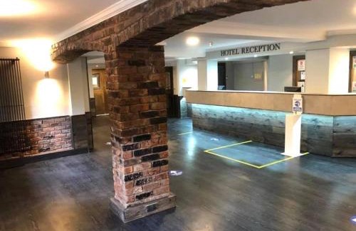 Manchester Hotel | Fairways Lodge & Leisure Club