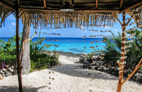 Fakarava Apartment | FAKARAVA SUD - Beach Blessing Bungalow 2