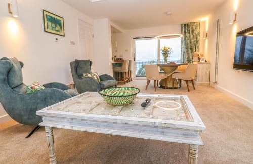 Mylor Churchtown Apartment | Fal View