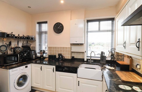 Whitby Cottage | FALCON'S NEST, pet friendly, character holiday cottage in Whitby